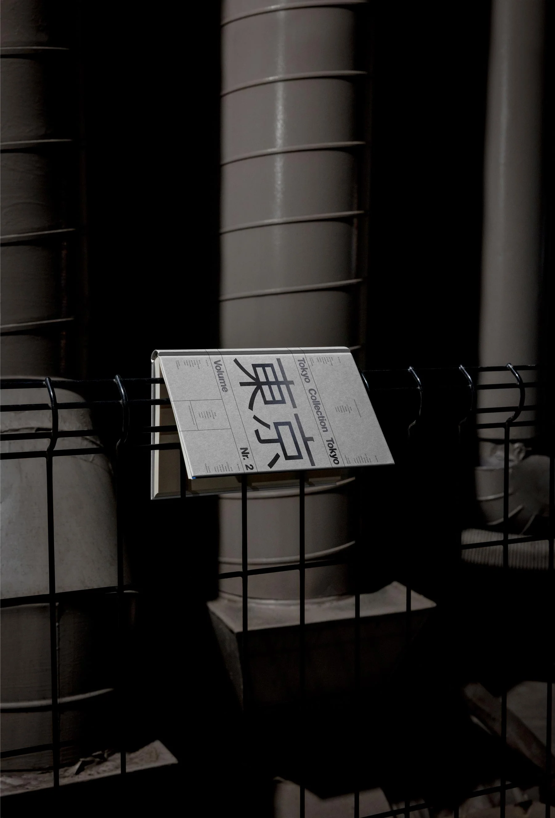 BOOK-MOCKUP-012 - Image 3