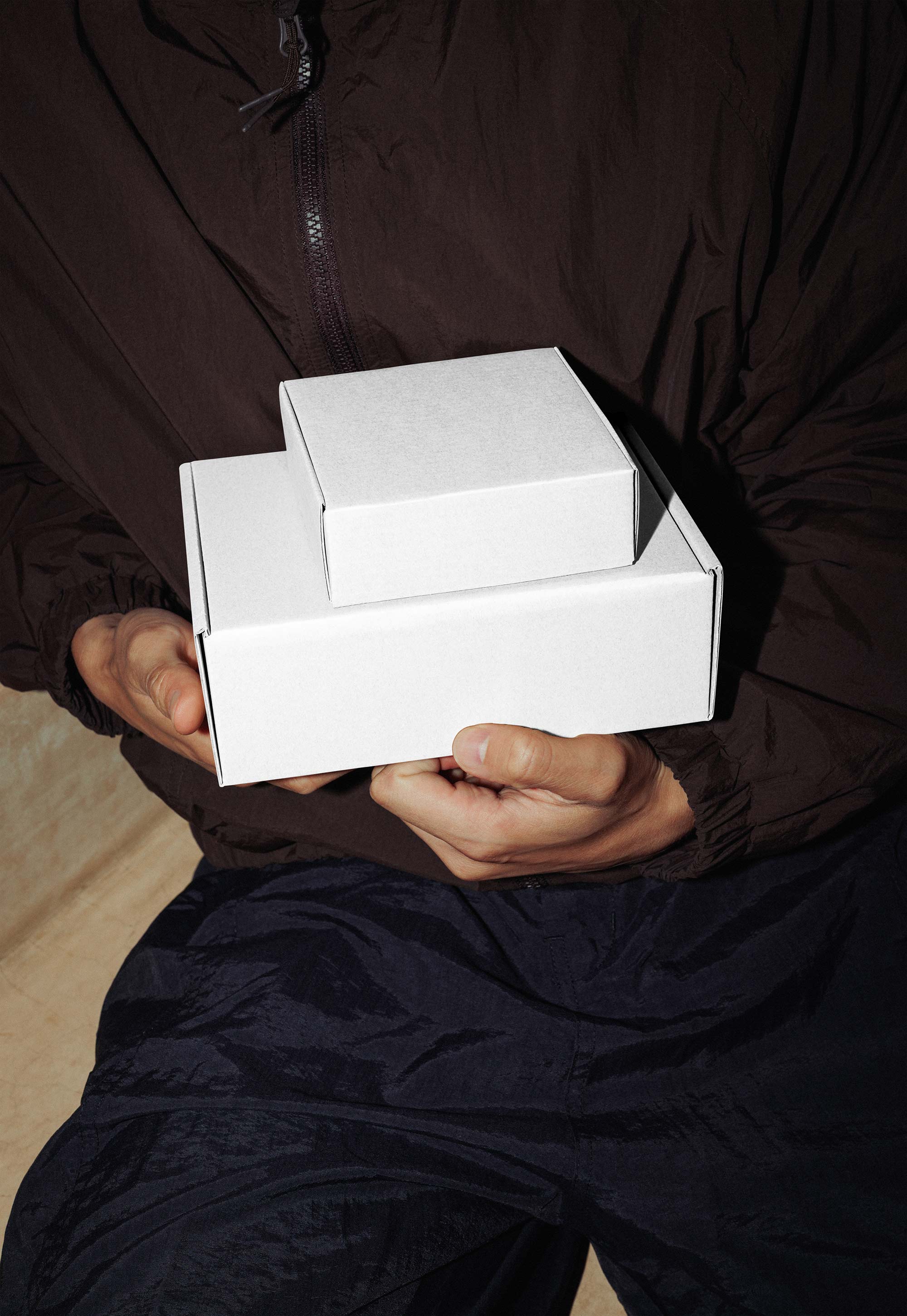 BOX-MOCKUP-02 - Image 2