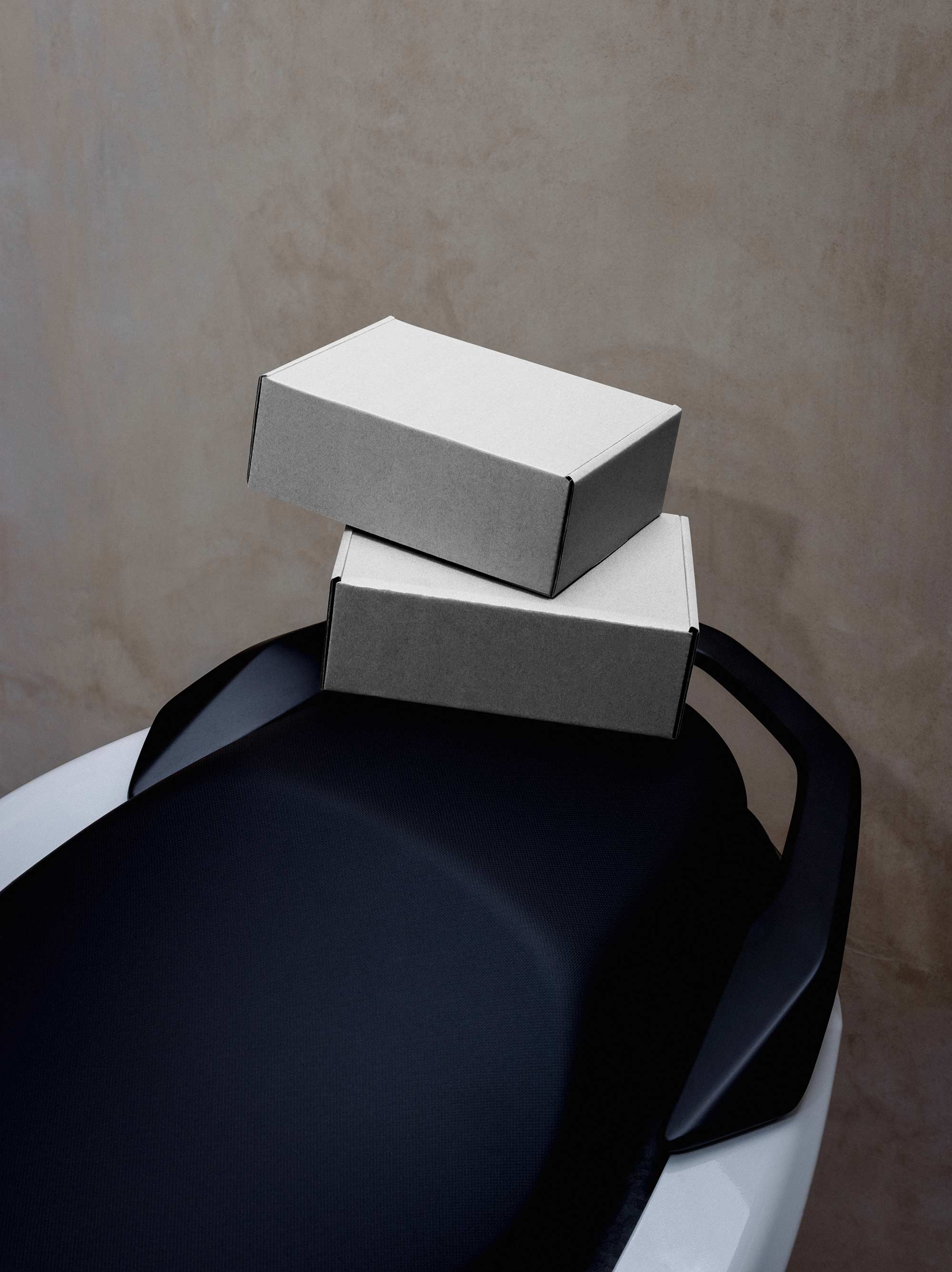 BOX-MOCKUP-05 - Image 2