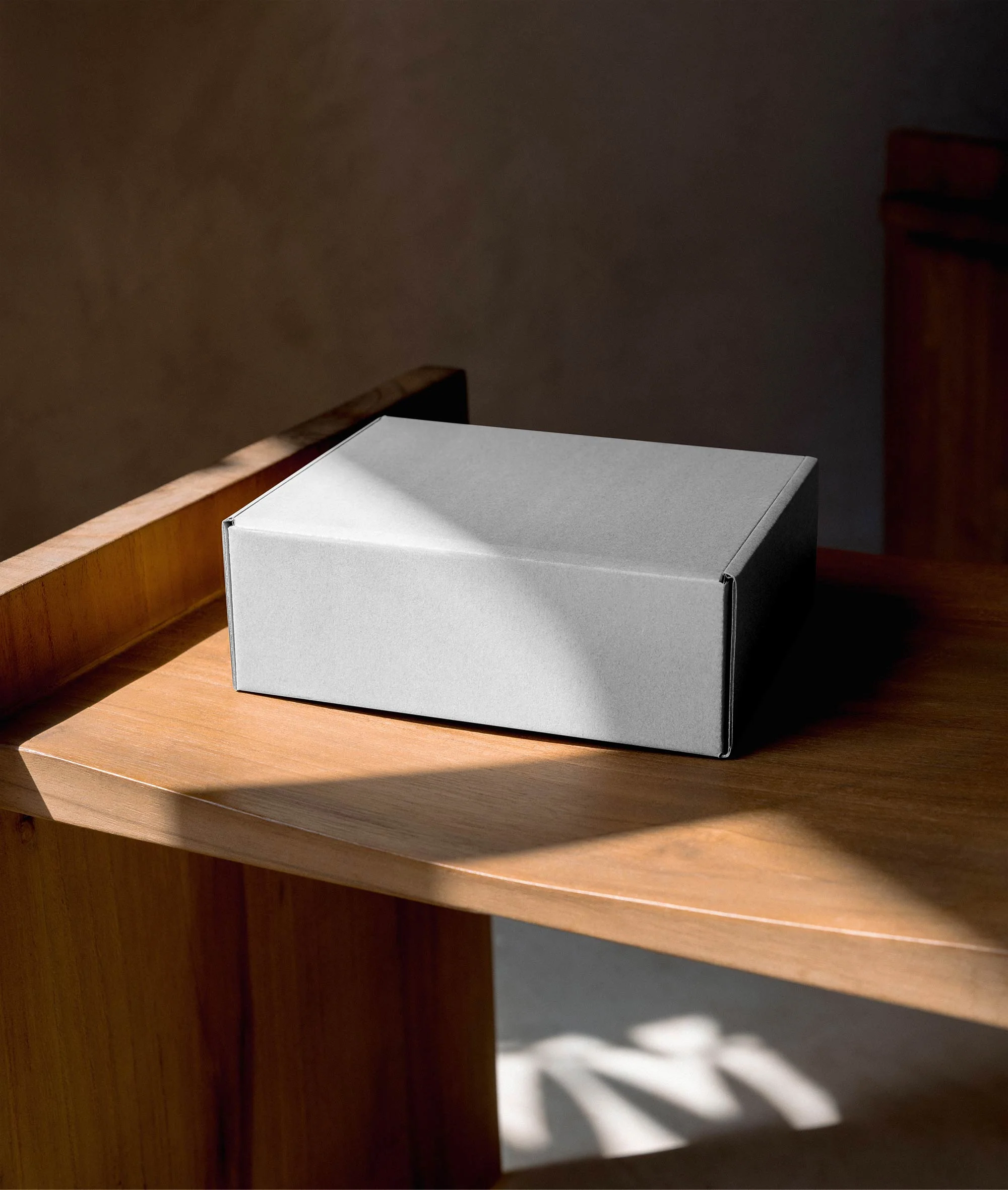 BOX-MOCKUP-06 - Image 2