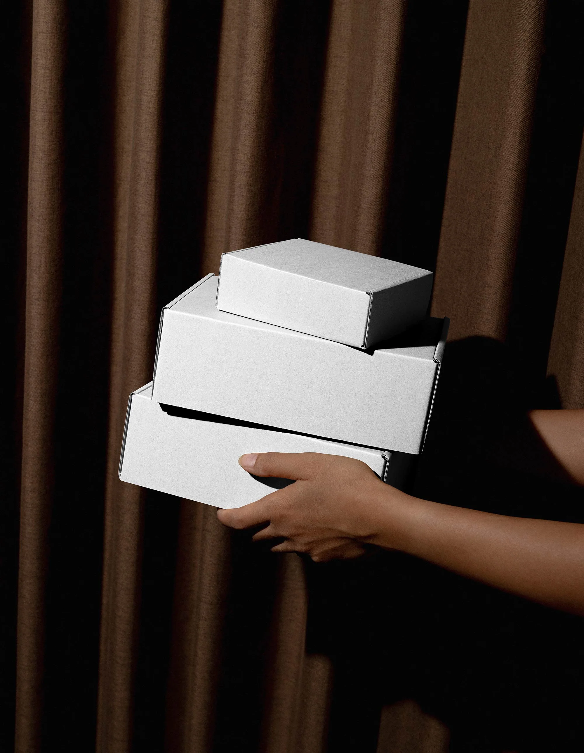 BOX-MOCKUP-07 - Image 2