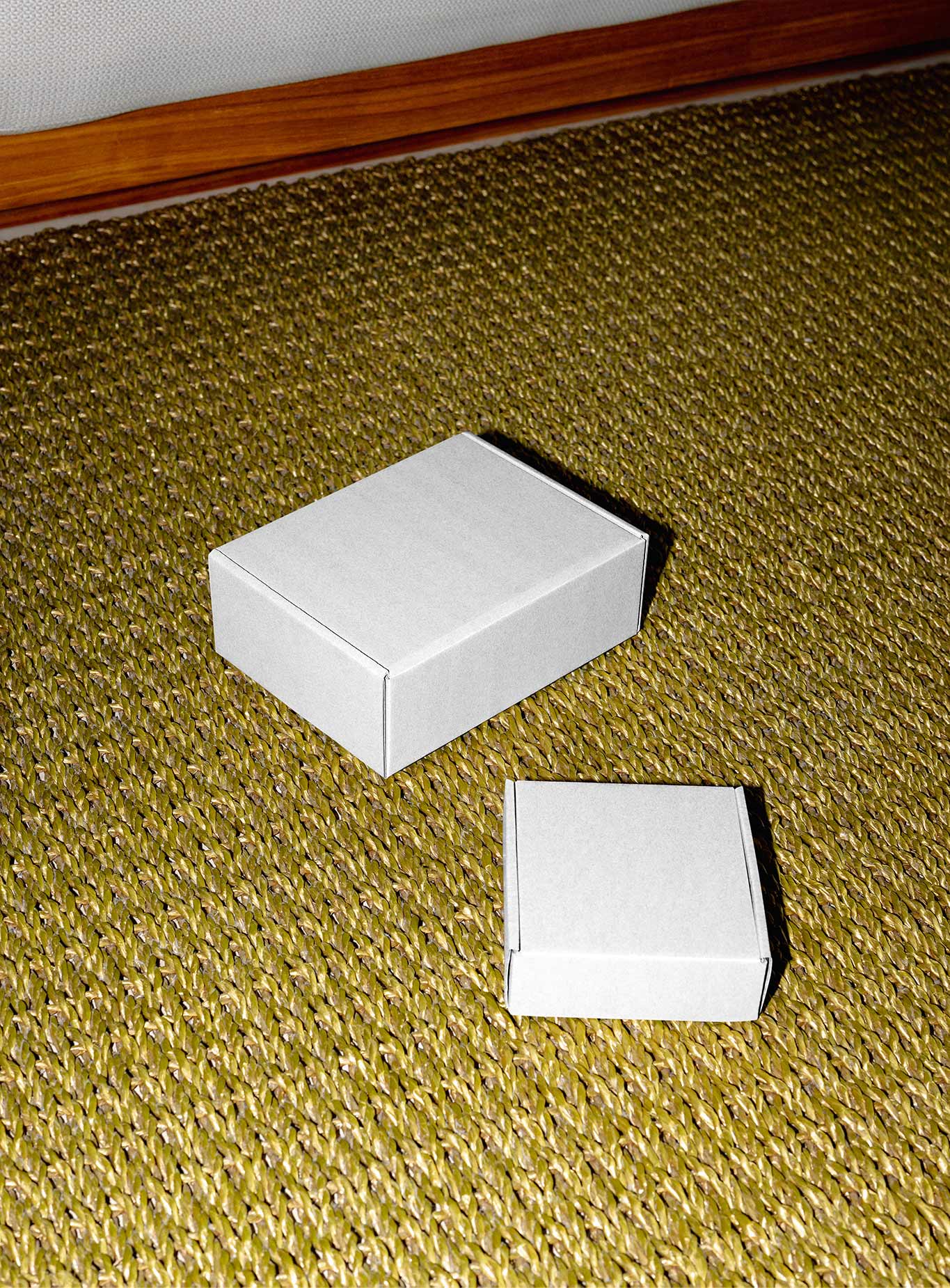 BOX-MOCKUP-08 - Image 2