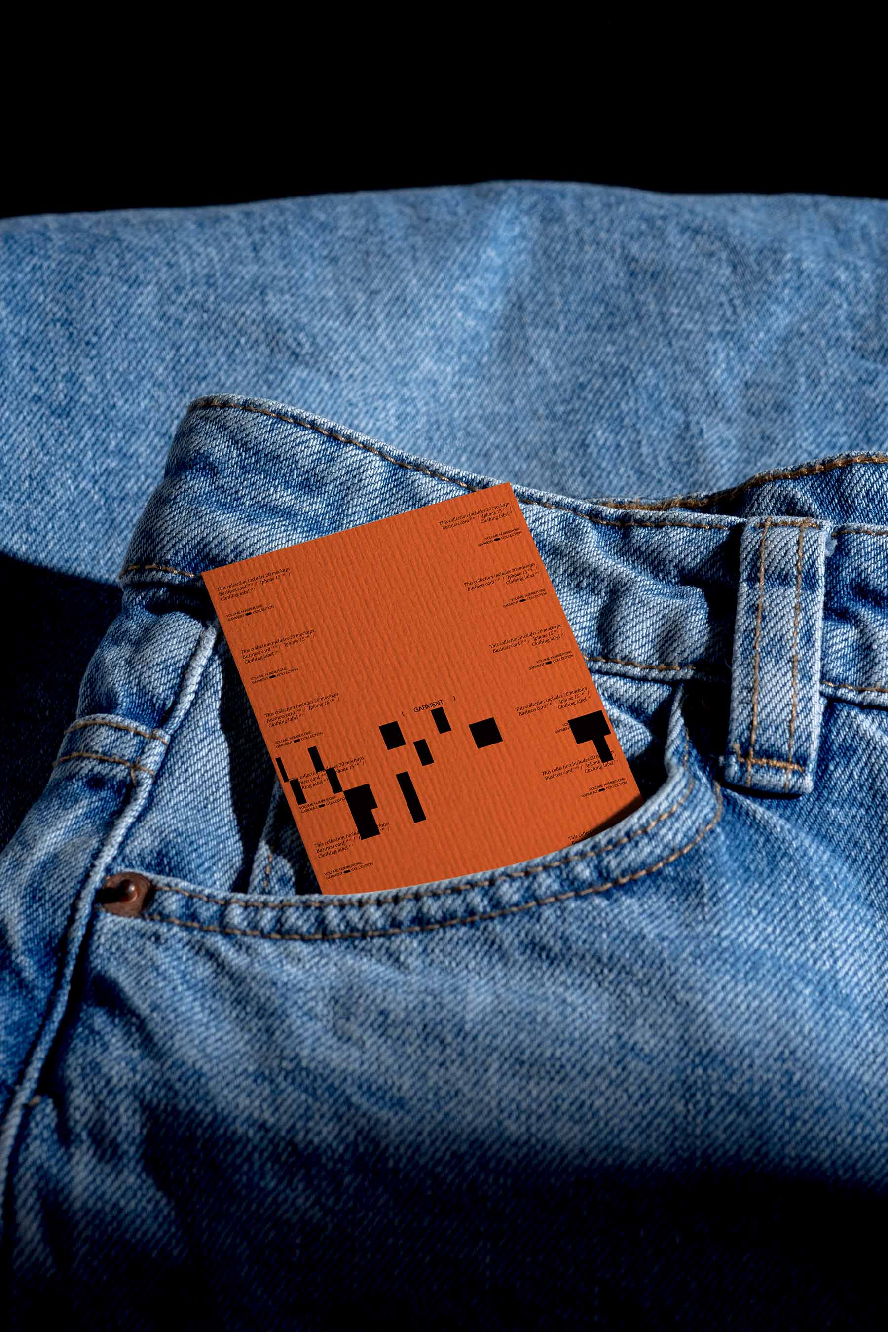 BUSINESS-CARD-MOCKUP-010