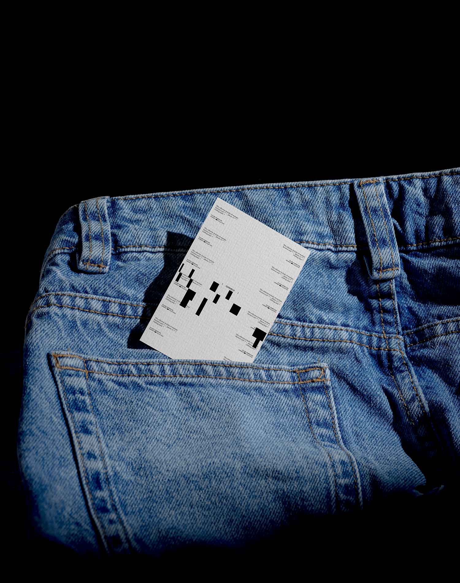 BUSINESS-CARD-MOCKUP-09
