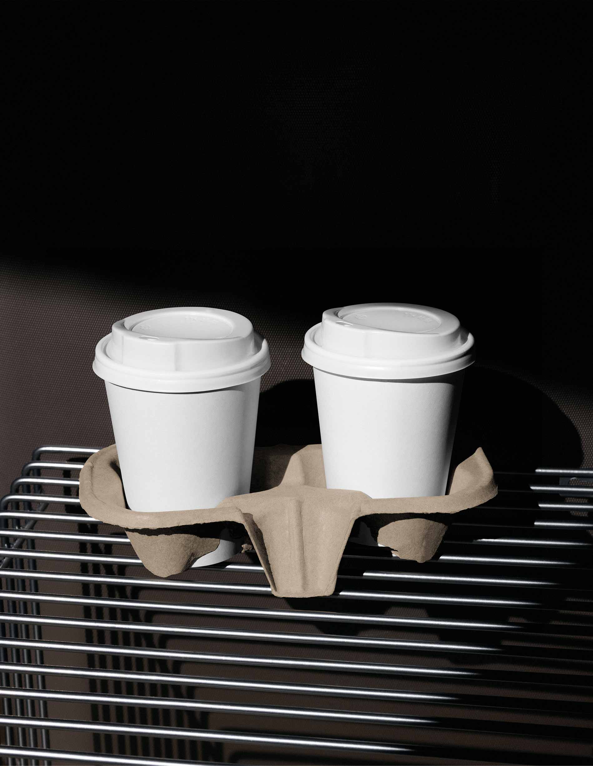COFFEE-CUP-MOCKUP-02 - Image 4
