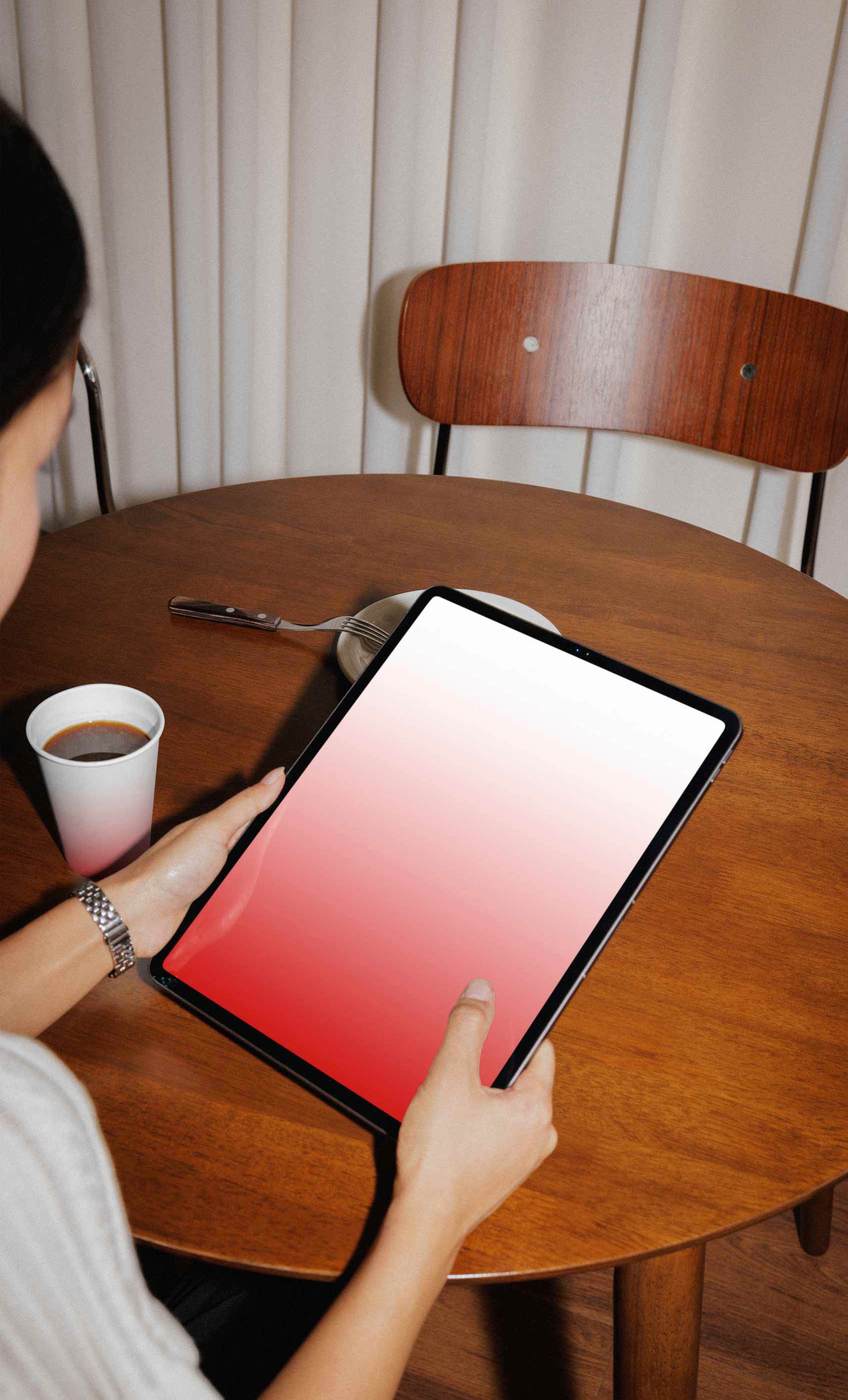 IPAD-MOCKUP-05 - Image 2