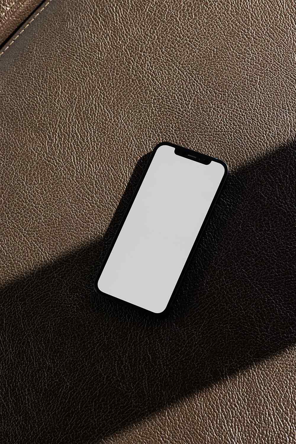 IPHONE-MOCKUP-01 - Image 2