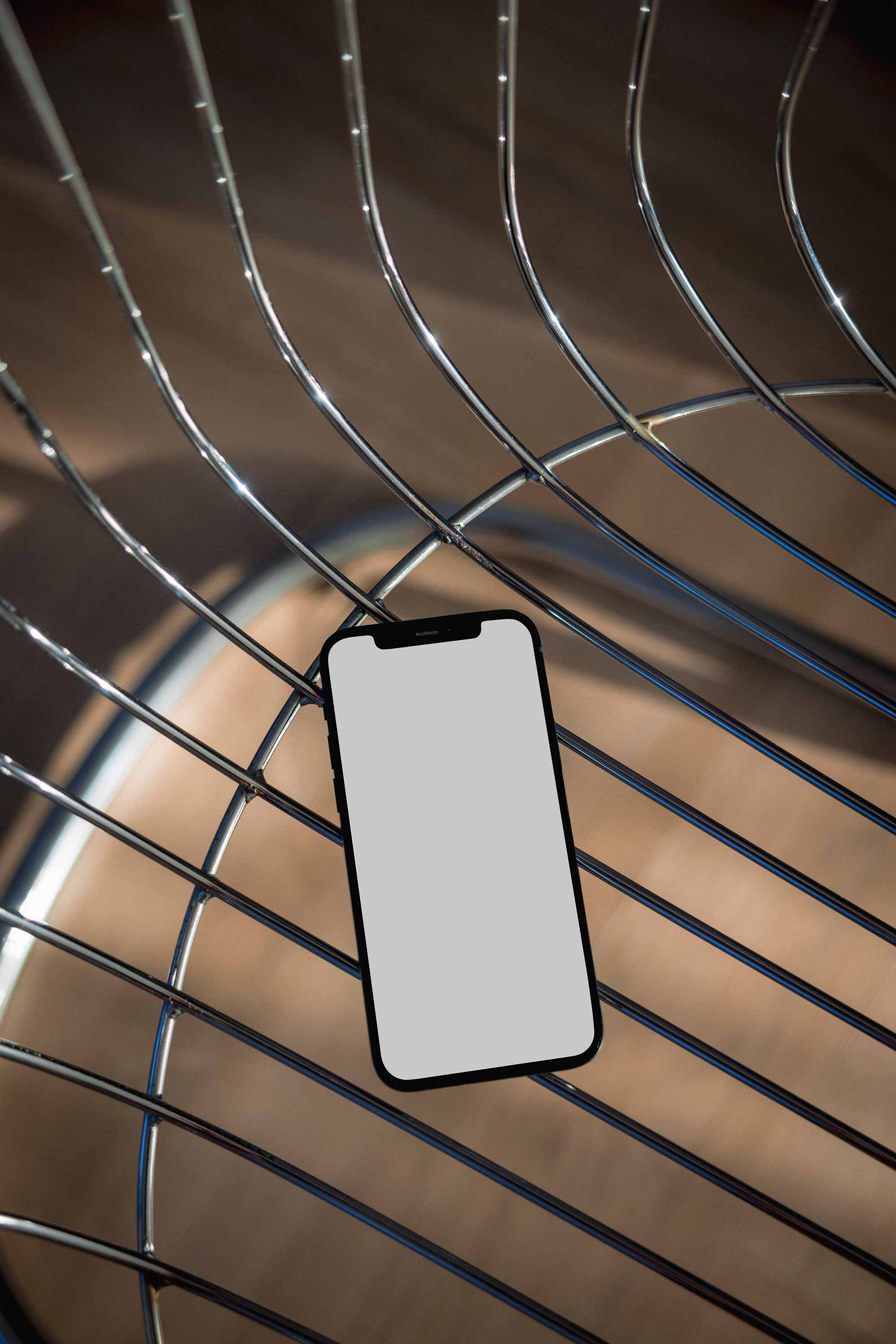IPHONE-MOCKUP-025 - Image 3