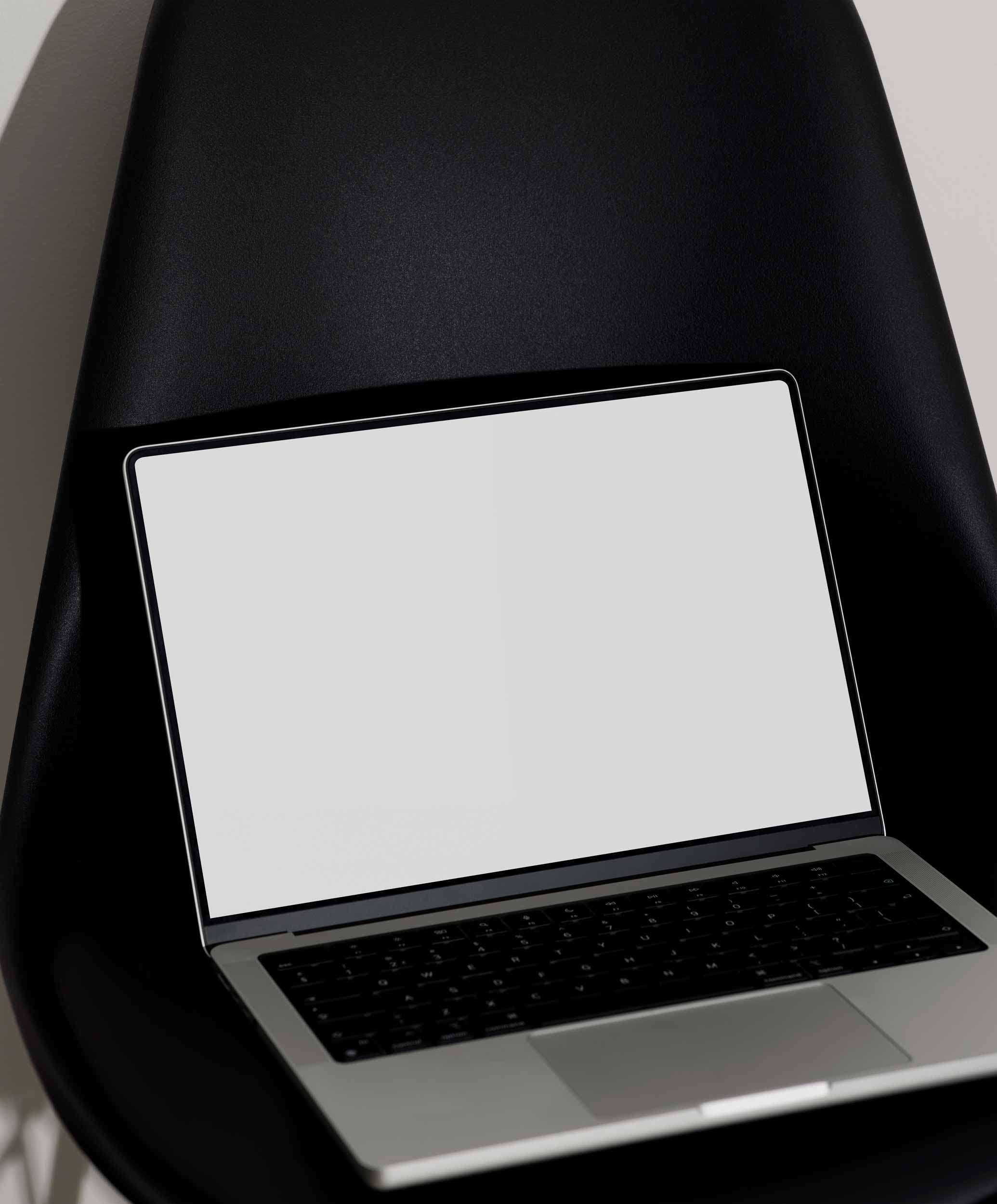 MACBOOK-MOCKUP-09 - Image 2