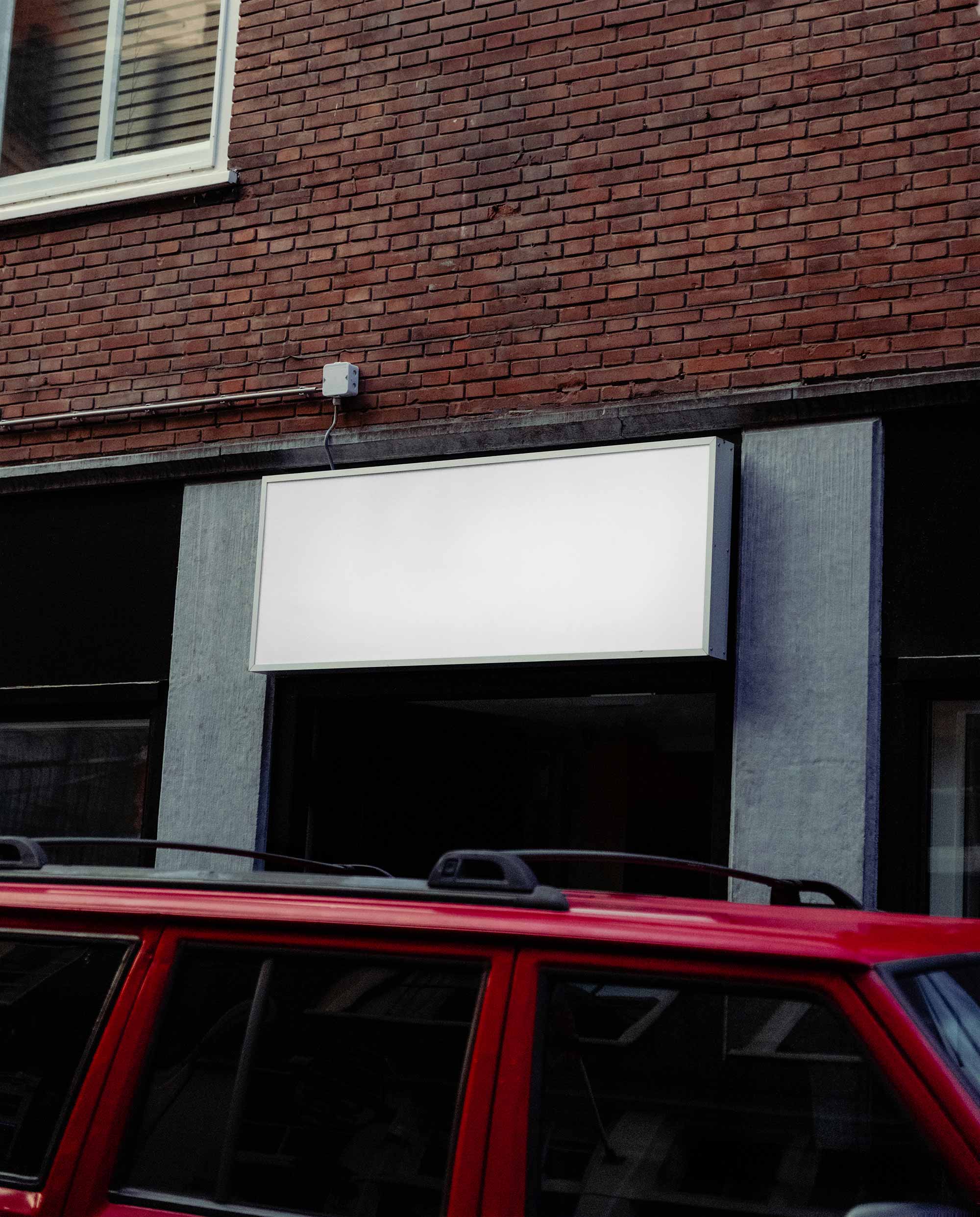OOH-MOCKUP-074 - Image 2