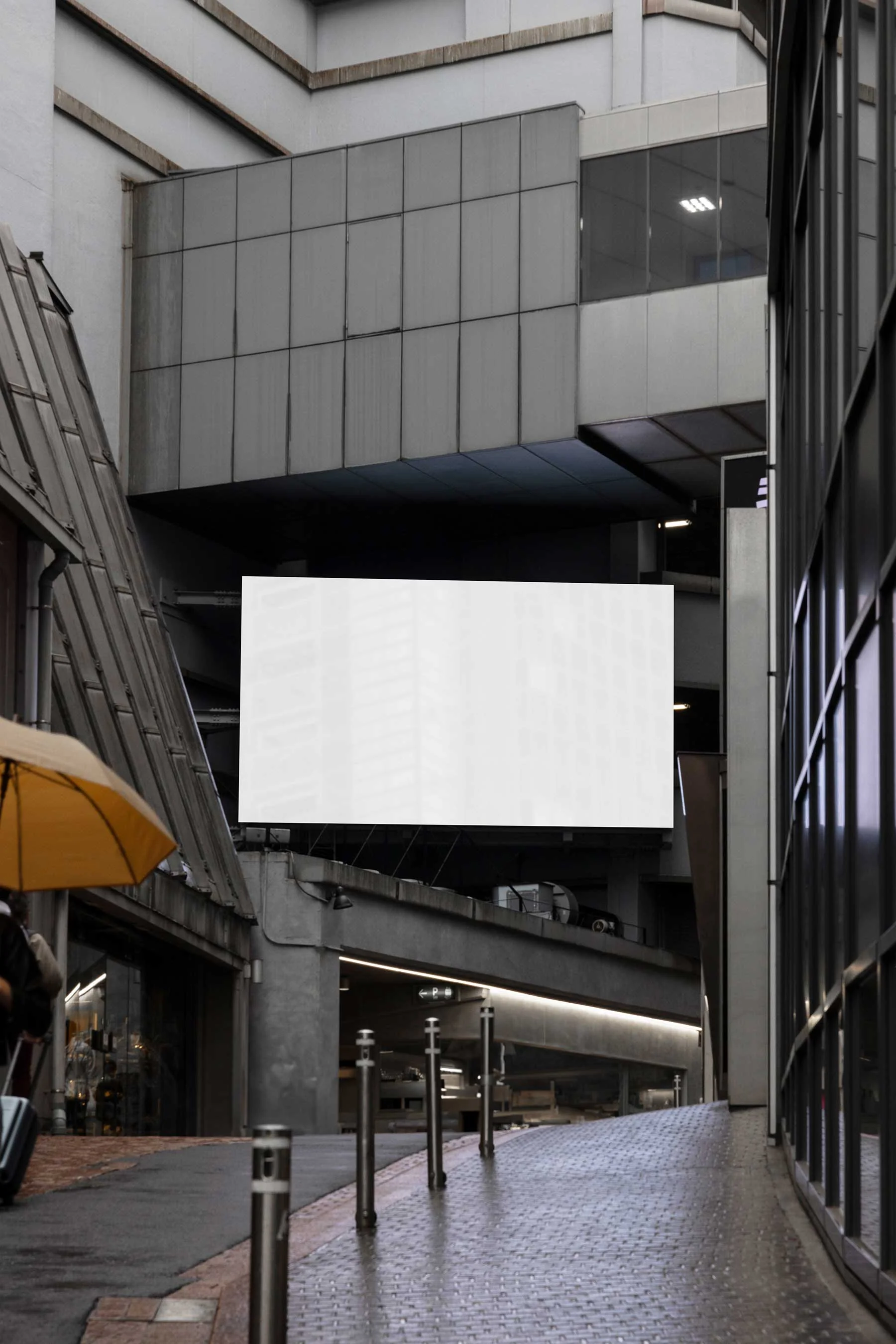 OOH-MOCKUP-09 - Image 2