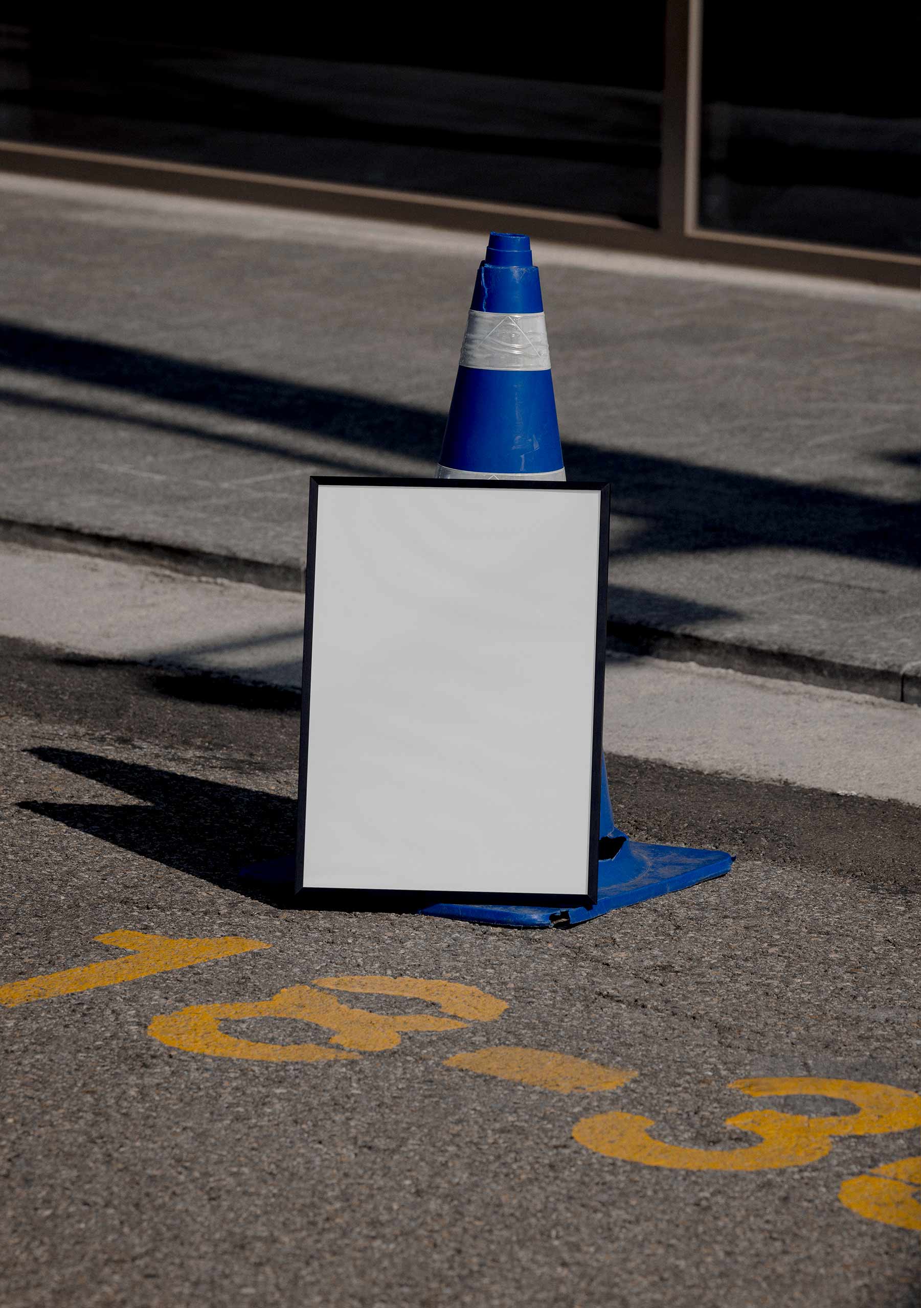 POSTER-MOCKUP-034 - Image 3