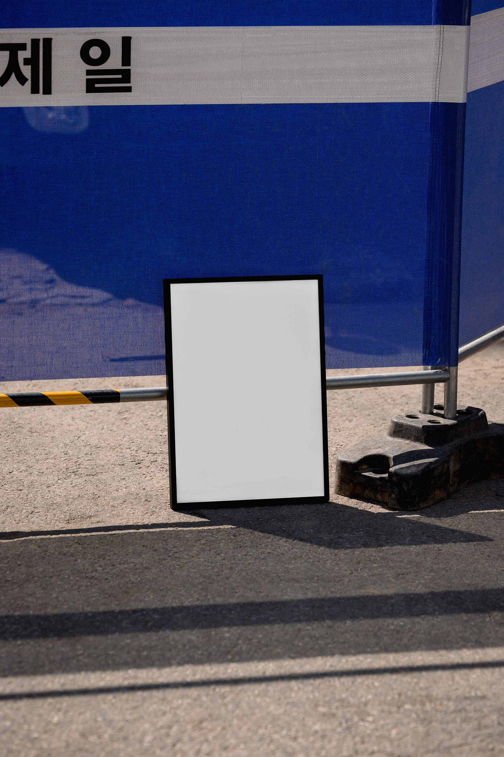 POSTER-MOCKUP-036 - Image 2