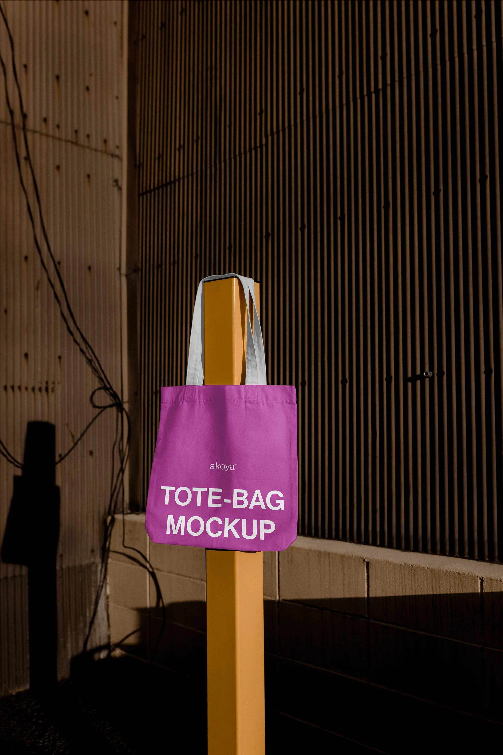 TOTE-BAG-MOCKUP-012 - Image 4